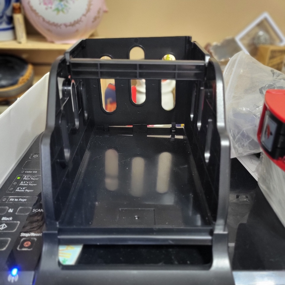 New Black Plastic Thermal Label Hopper